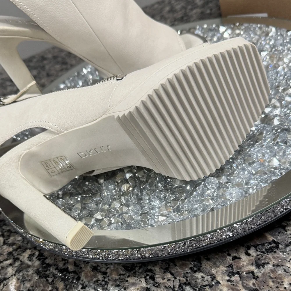 DKNY Off-White Peep-Toe Zip High Heel Booties NEW 9.5